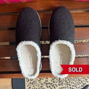 CASLON Indoor/Outdoor Faux Shearling Lined Slipper - UEC Size 7